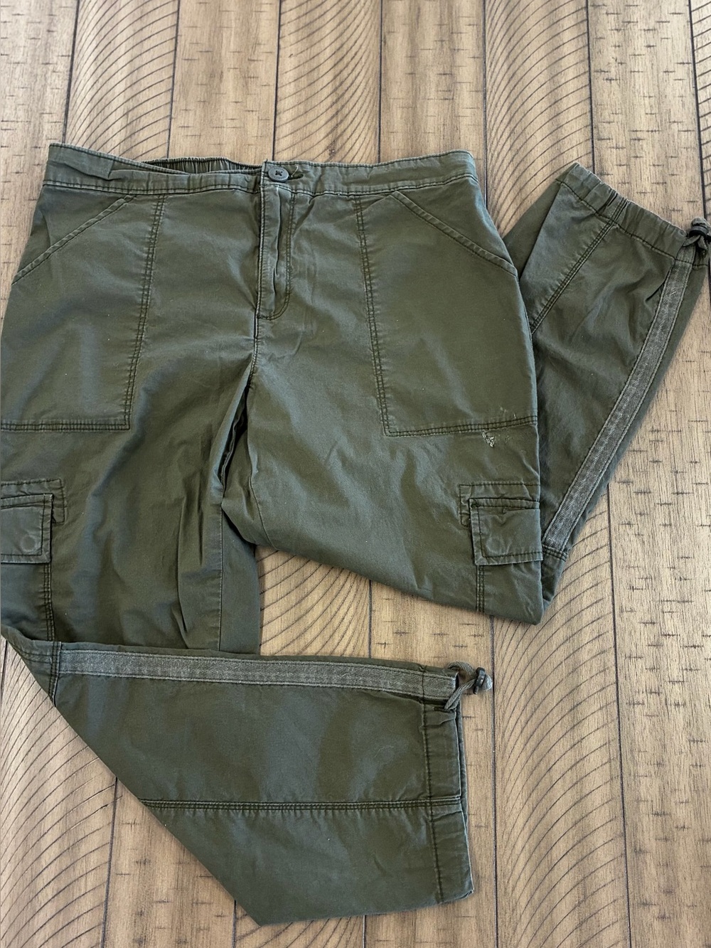Sanctuary Olive Cargo Ankle Pants
